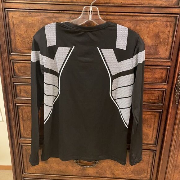 Liyue Sport Run top - Picture 5 of 7